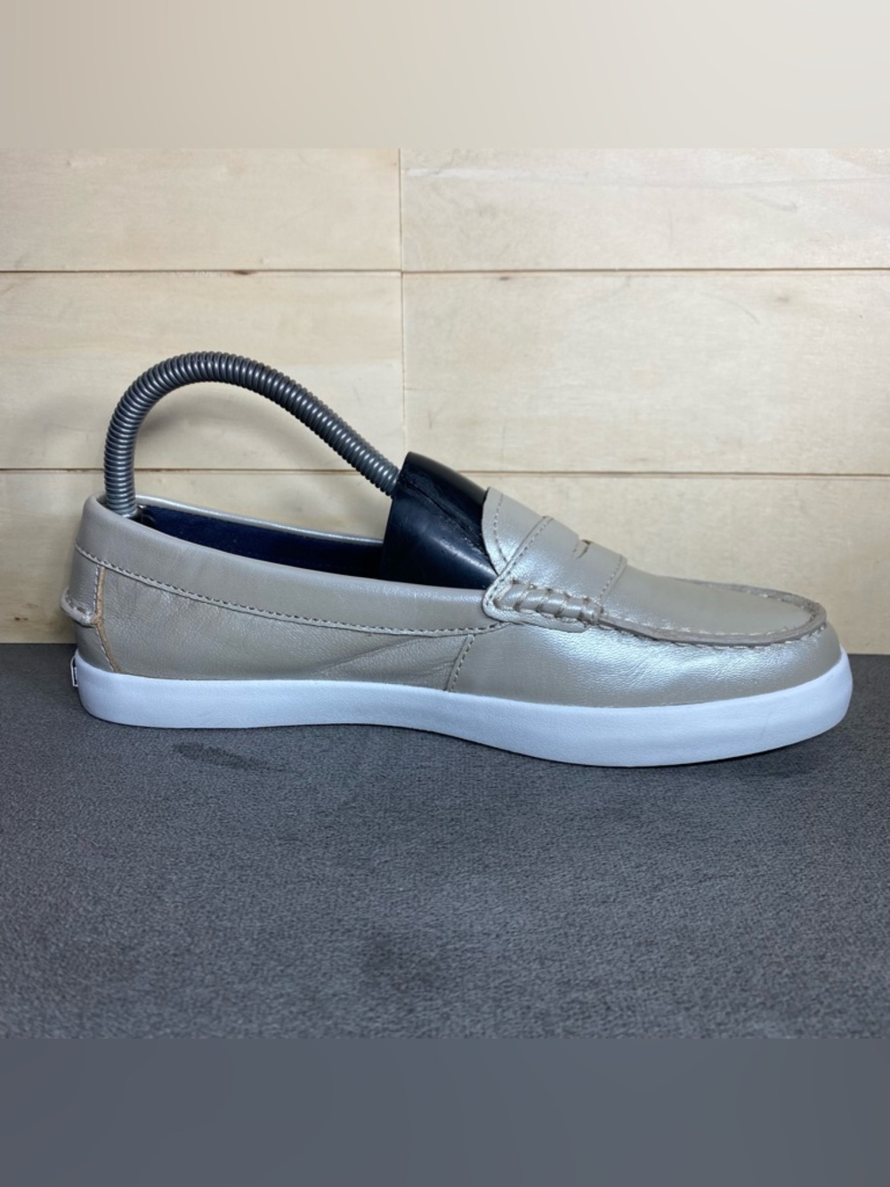 Cole Haan Nantucket Slip-On Loafers Women's Size 7.5 Shoes B Beige Leather - Picture 3 of 11